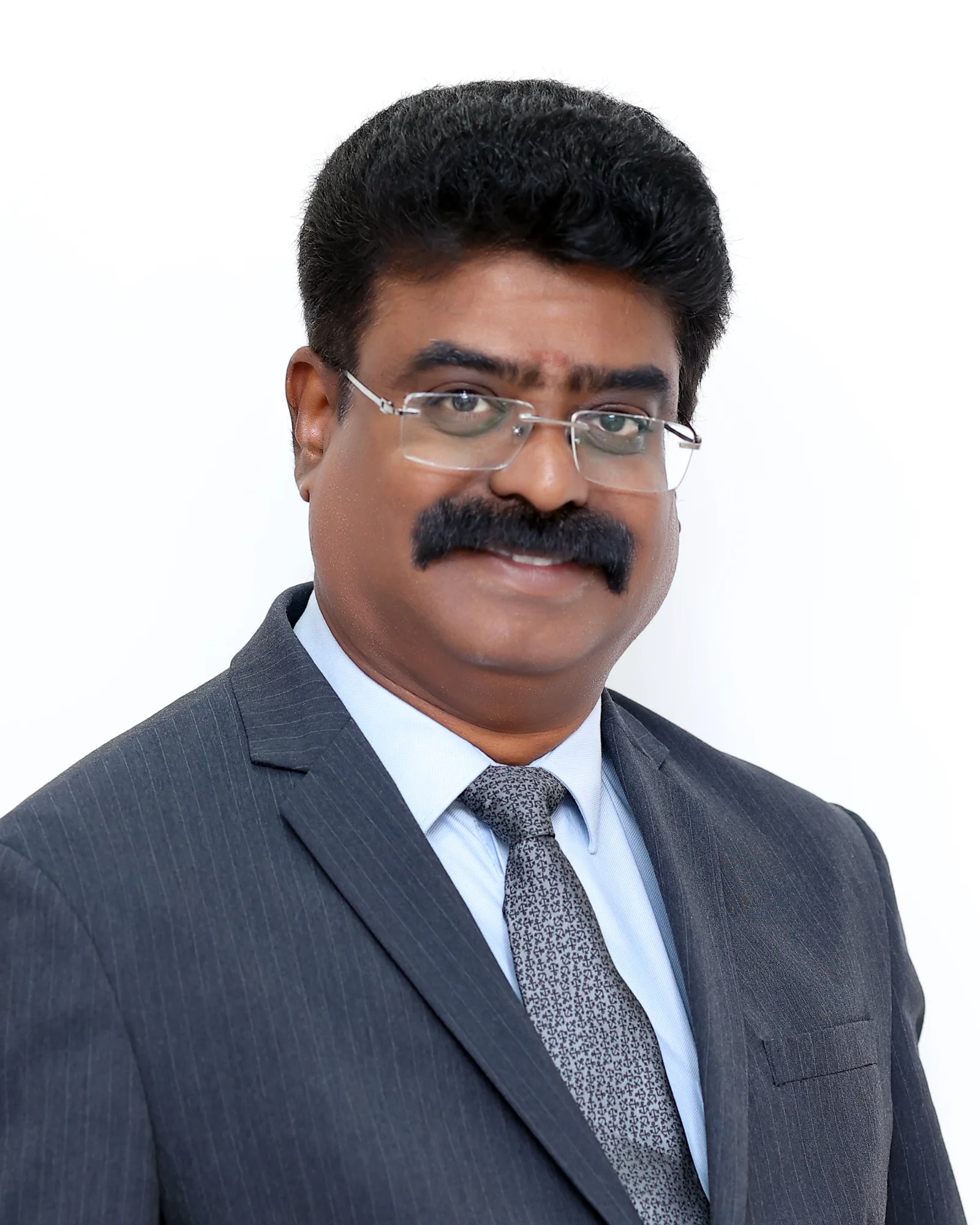 Dr. K. Porkumaran, Immediate Past Chairman, IEEE Madras Section